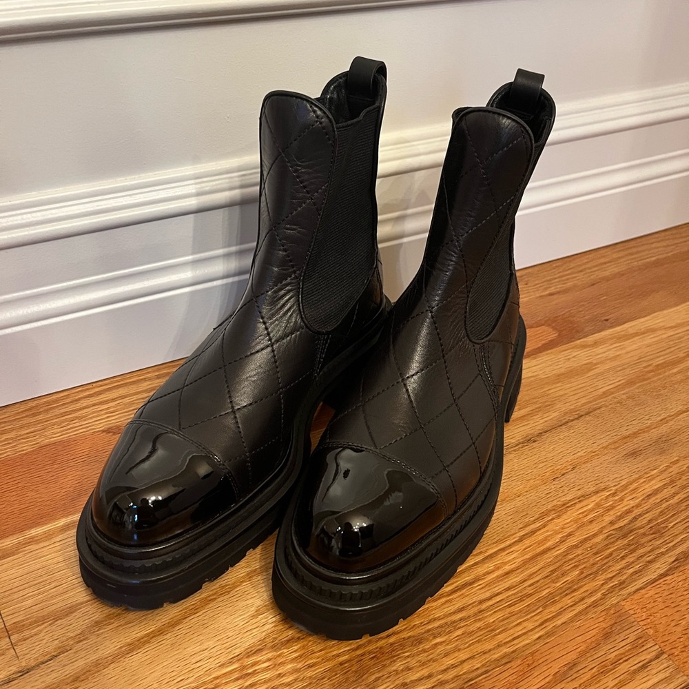 CHANEL Black Quilted Leather Chelsea Boots